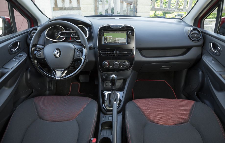 Renault Clio 4 - Macyscars: Votre partenaire idéal pour la location de  voitures de qualité et au meilleur prix!